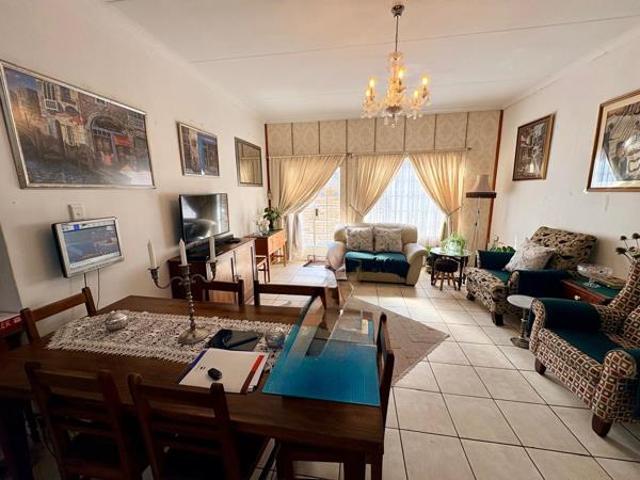Townhouse for sale in West Rand Garden estates, Westonaria Local Municipality