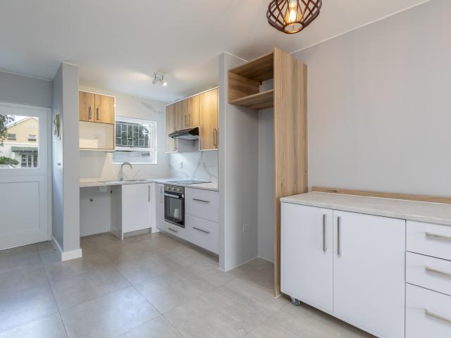 Townhouse for rent in Rondebosch, Cape Town