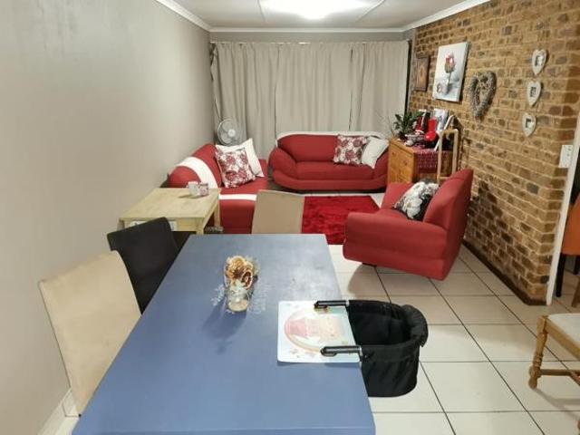 Townhouse for rent in Westonaria, Gauteng