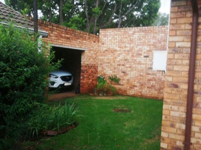 Townhouse for rent in Centurion, Gauteng