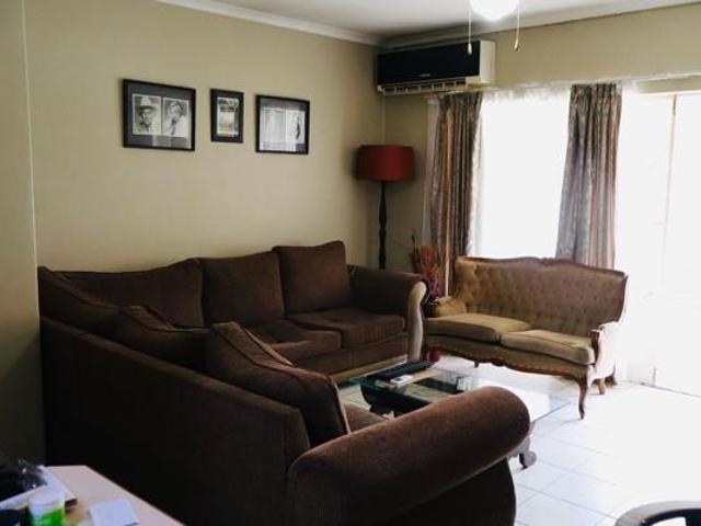 Townhouse for rent in Tlhabane, North West