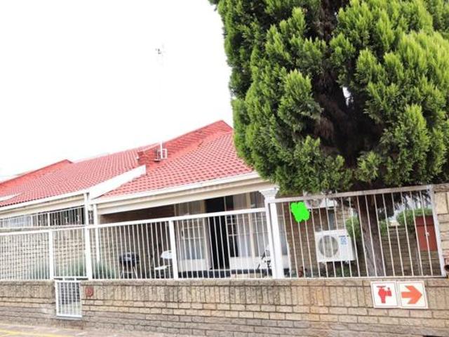 Townhouse for sale in Tlhabane, North West