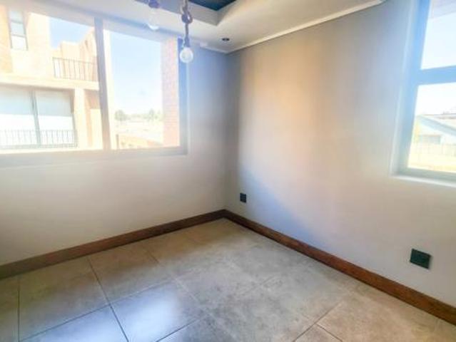 Townhouse for rent in Ekurhuleni, Gauteng