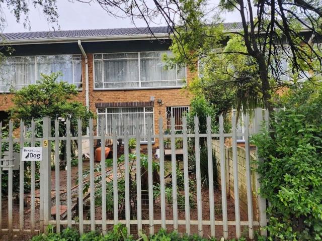 Townhouse for sale in Benoni