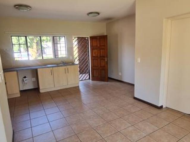 Townhouse for rent in Ekurhuleni, Gauteng