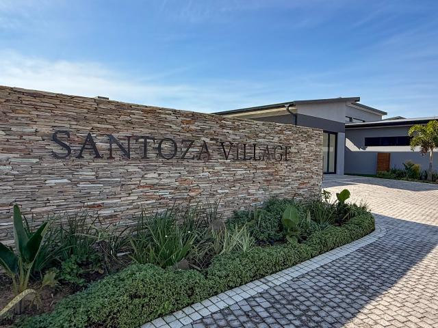 Townhouse for sale in Salt Rock