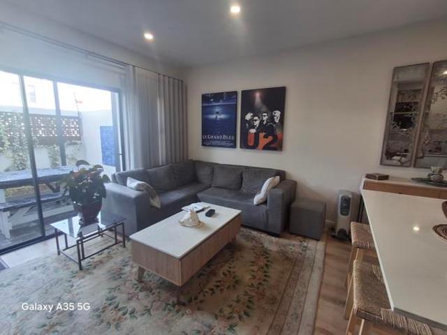 Townhouse for rent in Cape Town, Western Cape