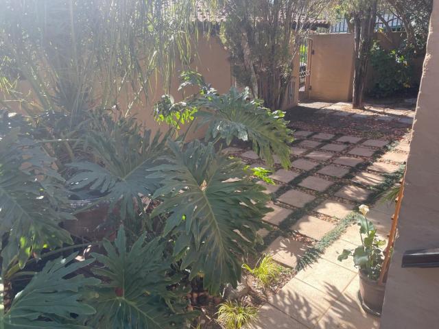 Townhouse for rent in Sandton