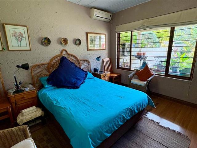 Townhouse for sale in Johannesburg, North & Sandton