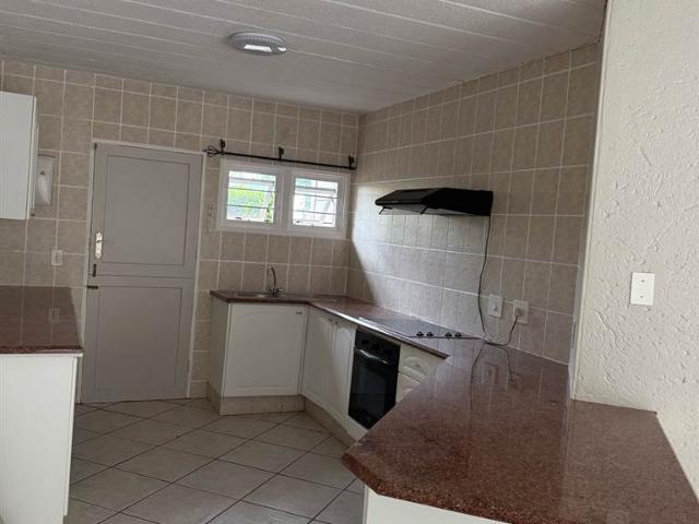 Townhouse for rent in Johannesburg, North & Sandton