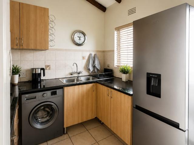 Townhouse for rent in Alexandra, Gauteng