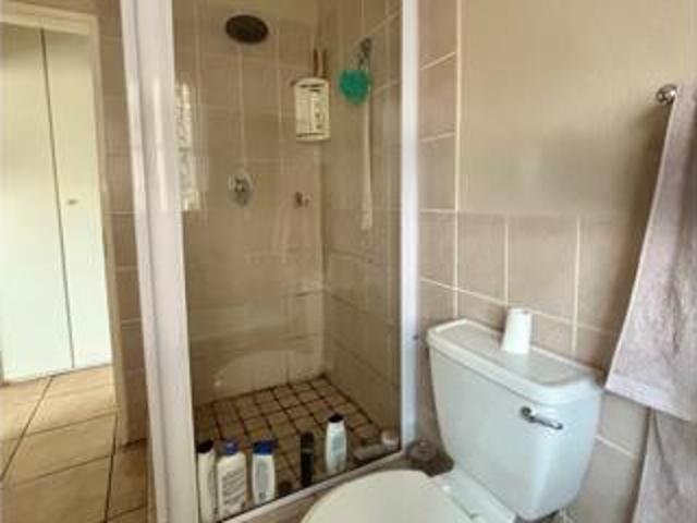 Townhouse for sale in Oranjeville, Free State