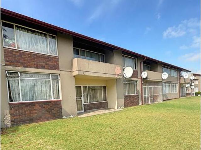 Townhouse for sale in Oranjeville, Free State