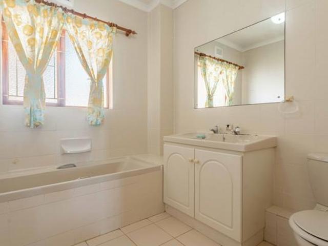 Townhouse for sale in Ugu District Municipality, Kwazulu-natal