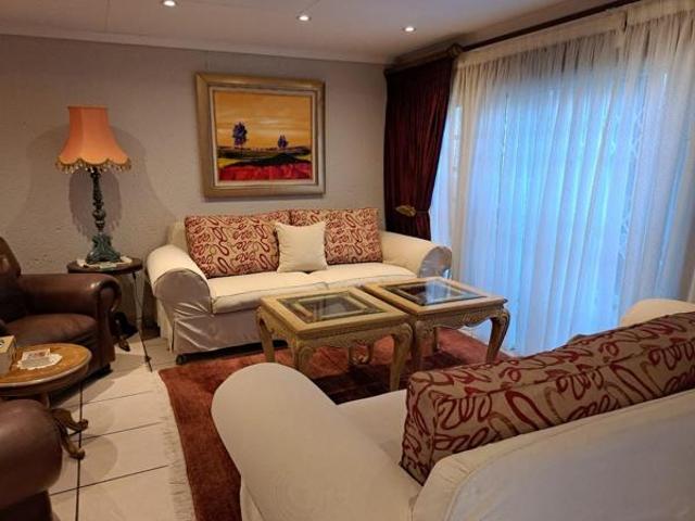 Townhouse for sale in Gert Sibande, Mpumalanga