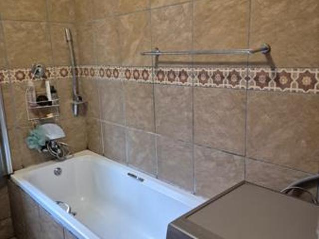 Townhouse for rent in Secunda, Govan Mbeki