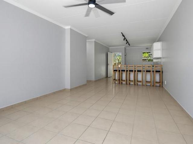Townhouse for sale in Princess Grant, Kwazulu-natal