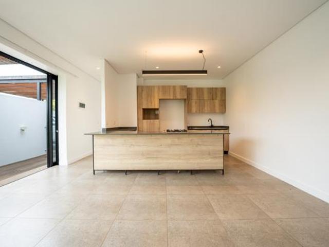 Townhouse for rent in Princess Grant, Kwazulu-natal