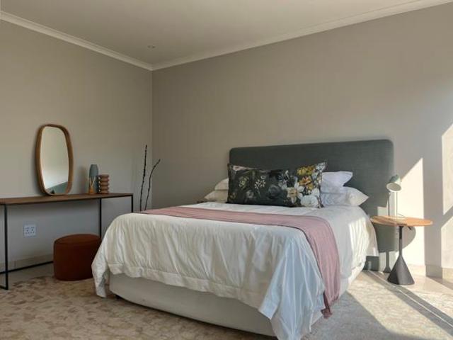 Townhouse for rent in Princess Grant, Kwazulu-natal