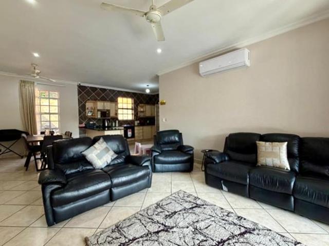 Townhouse for sale in Ugu District Municipality, Kwazulu-natal