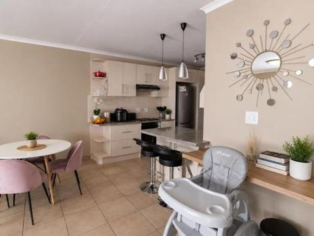 Townhouse for sale in Bloemfontein, Mangaung Metropolitan Municipality