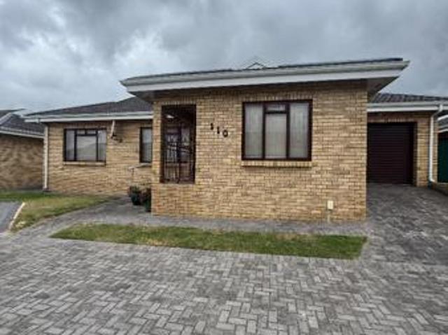 Townhouse for sale in Eastern Cape