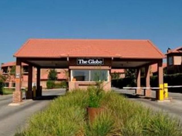 Townhouse for rent in Pretoria East, Pretoria