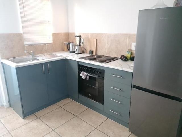 Townhouse for rent in Cape Town, Western Cape