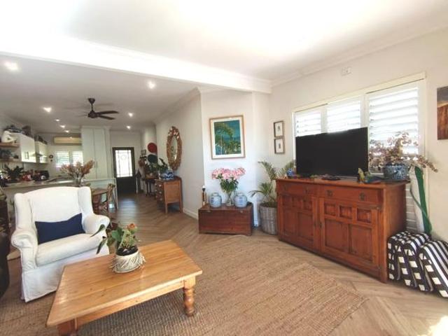 Townhouse for sale in Princess Grant, Kwazulu-natal