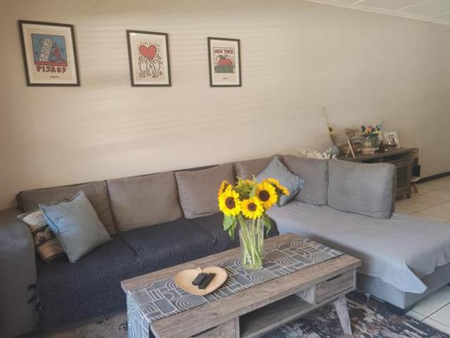 Townhouse for rent in Ekurhuleni, Gauteng