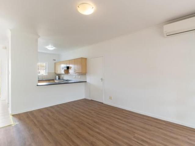 Townhouse for rent in Cape Town, Western Cape