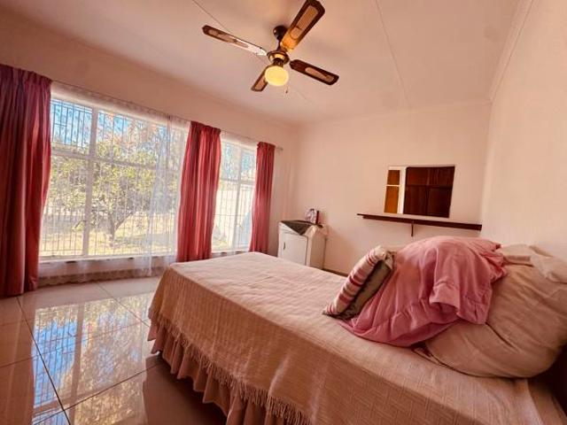 Townhouse for sale in Dr Kenneth Kaunda, North West