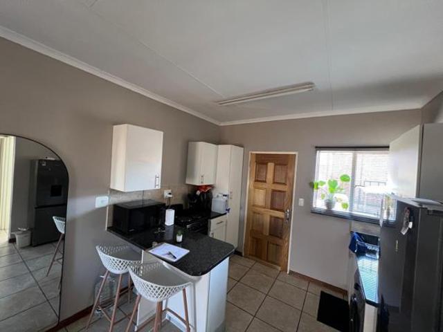 Townhouse for rent in Ekurhuleni, Gauteng