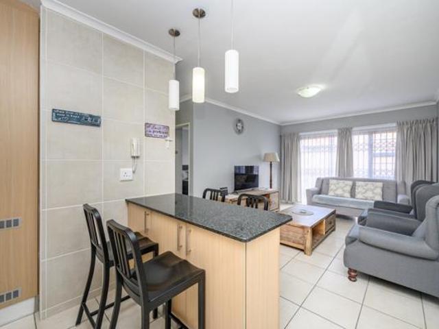 Townhouse for sale in Eastern Cape