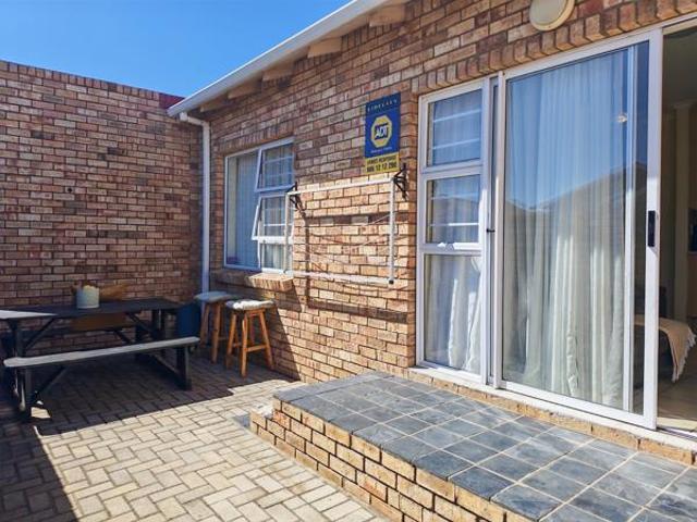 Townhouse for sale in Eastern Cape