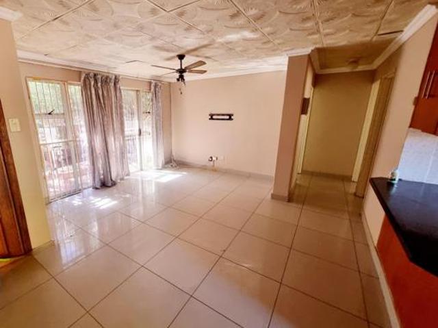 Townhouse for sale in Frances Baard, Northern Cape