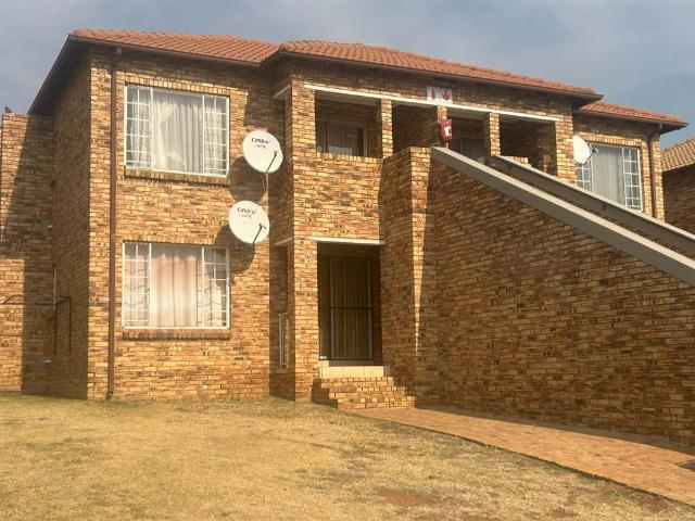 Townhouse for sale in Ekurhuleni, Gauteng