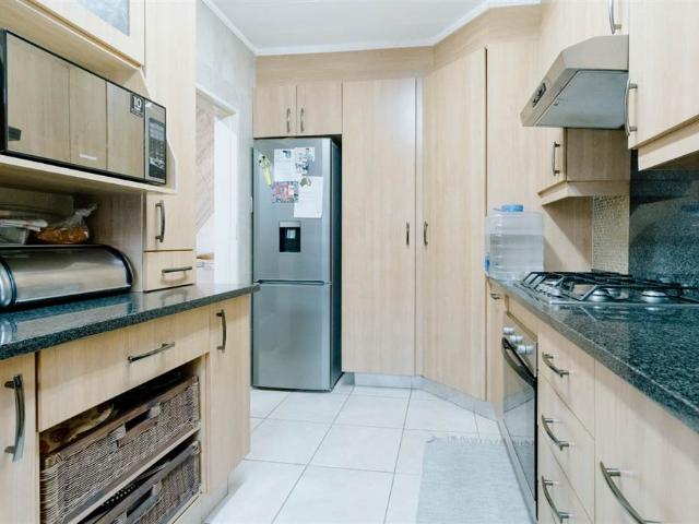 Townhouse for sale in Ekurhuleni, Gauteng