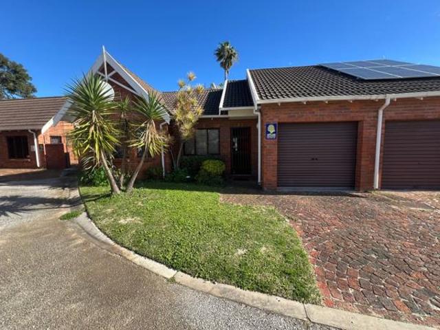Townhouse for rent in Eastern Cape