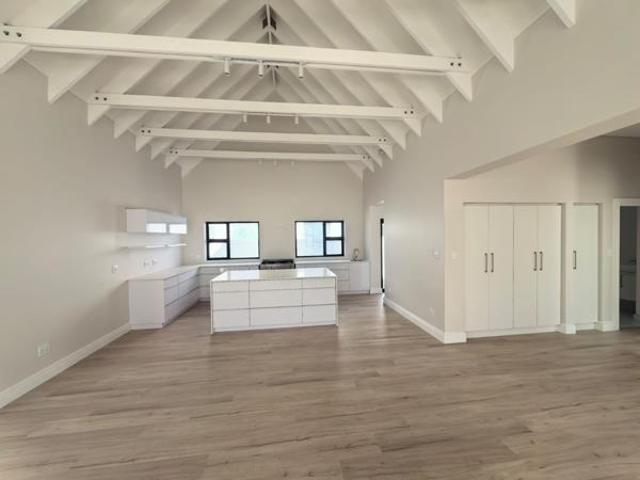 Townhouse for sale in Cape St Francis, Eastern Cape