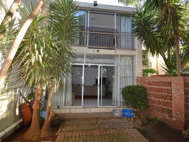 Townhouse for sale in Lejweleputswa, Free State