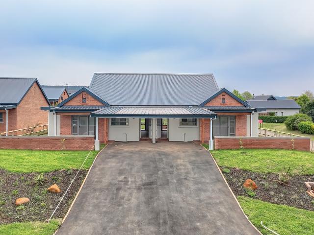 Townhouse for sale in Howick, uMgeni Local Municipality