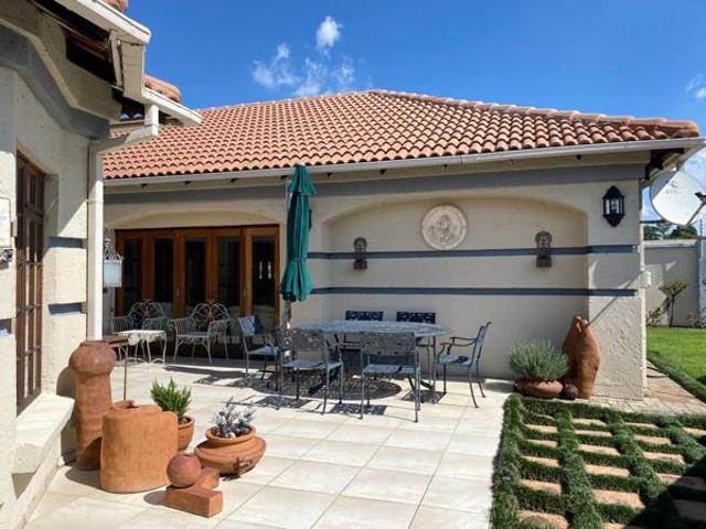 Townhouse for sale in Gert Sibande, Mpumalanga
