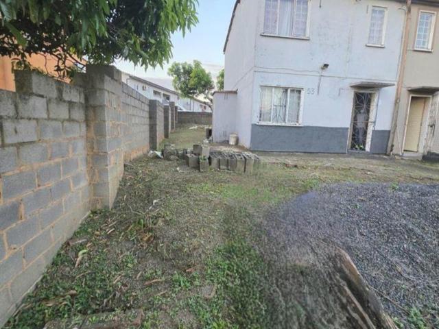 Townhouse for sale in Phoenix, Kwazulu-natal