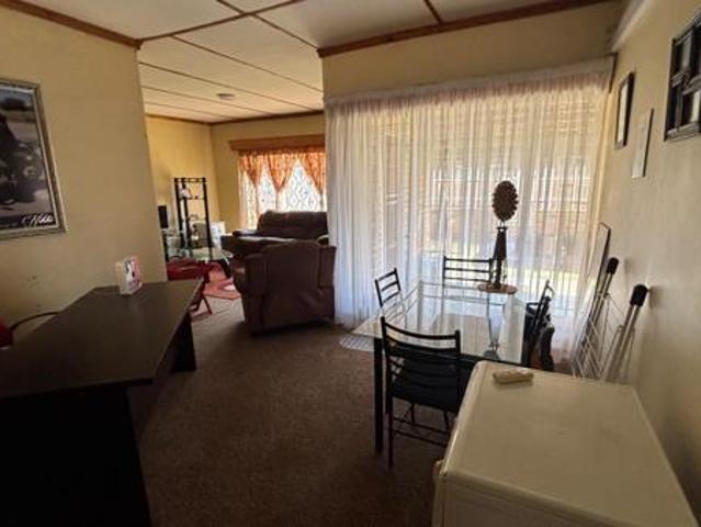Townhouse for sale in Dr Kenneth Kaunda, North West