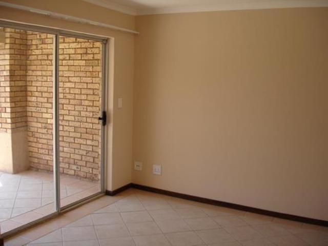 Townhouse for rent in Centurion, City of Tshwane Metropolitan Municipality