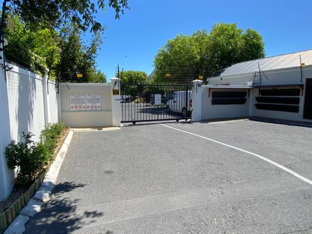 Townhouse for rent in Cape Town, Western Cape