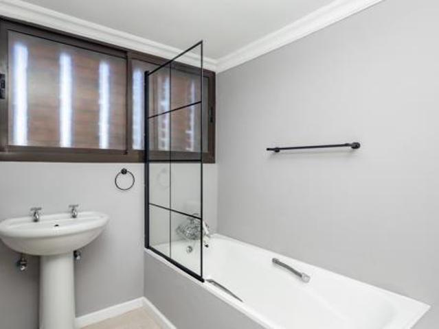Townhouse for sale in Cape Town, Western Cape