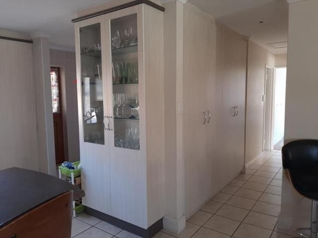 Townhouse for rent in Nelson Mandela Bay Ward 18, Nelson Mandela Bay Metropolitan Municipality