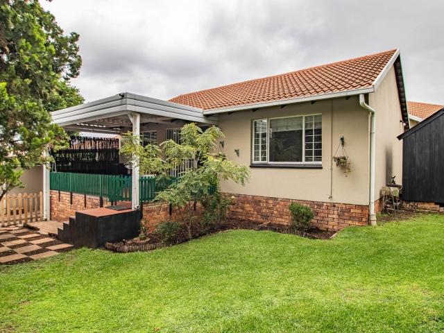 Townhouse for sale in Randburg, Gauteng